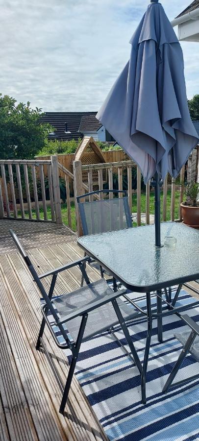 Sea Crest, Beautiful Home In Tenby With Sea Views Zewnętrze zdjęcie
